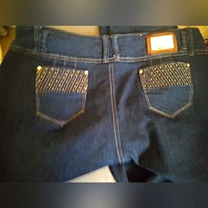 D. Rose Dark wash jeans